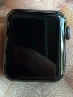 Apple Watch Series 3 38mm Space Gray Aluminum GPS Smartwatch